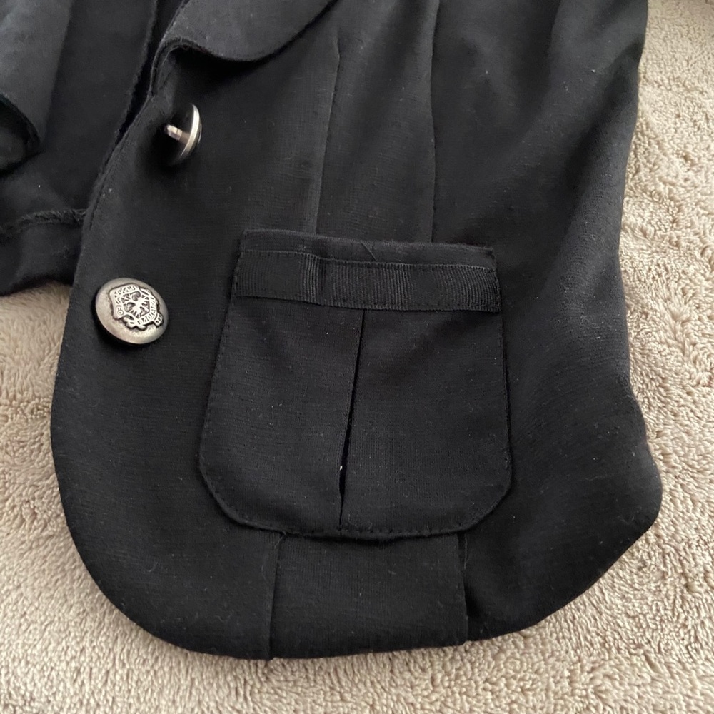 Black Jacket - Picture 3 of 4